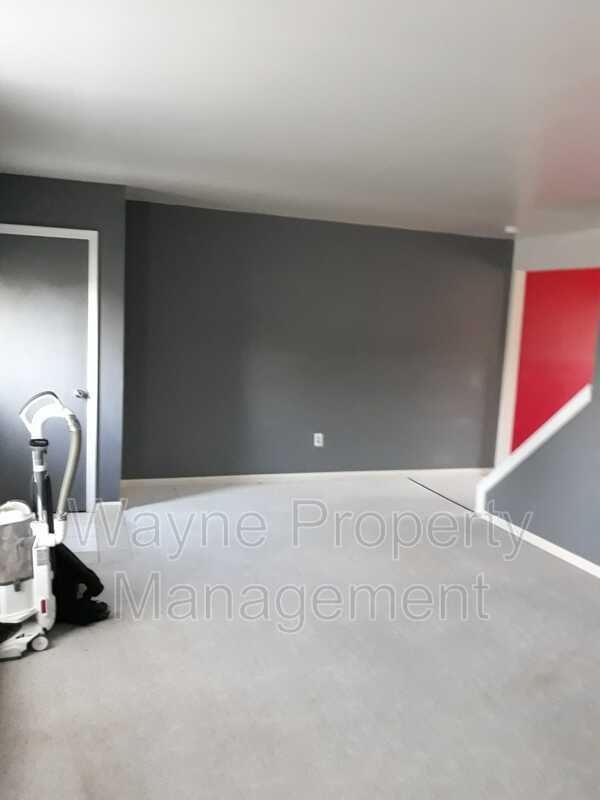 112 Virginia Ave - Photo 6 of 38