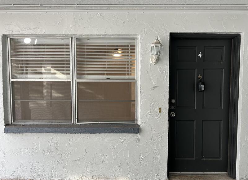 605 92nd Ave N - Photo 2 of 19