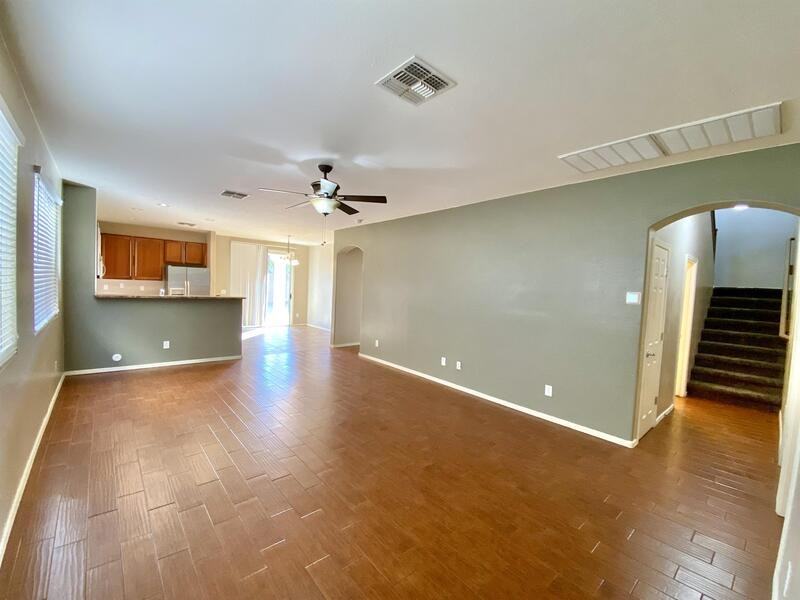 17401 N Costa Brava Ave - Photo 2 of 15