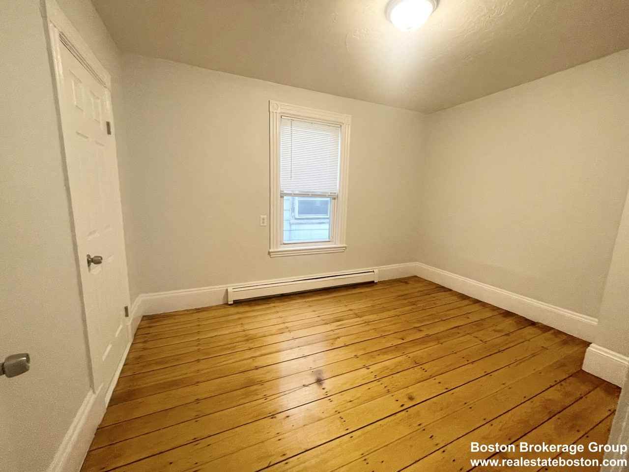 22 Howell St #2 - Photo 5 of 9