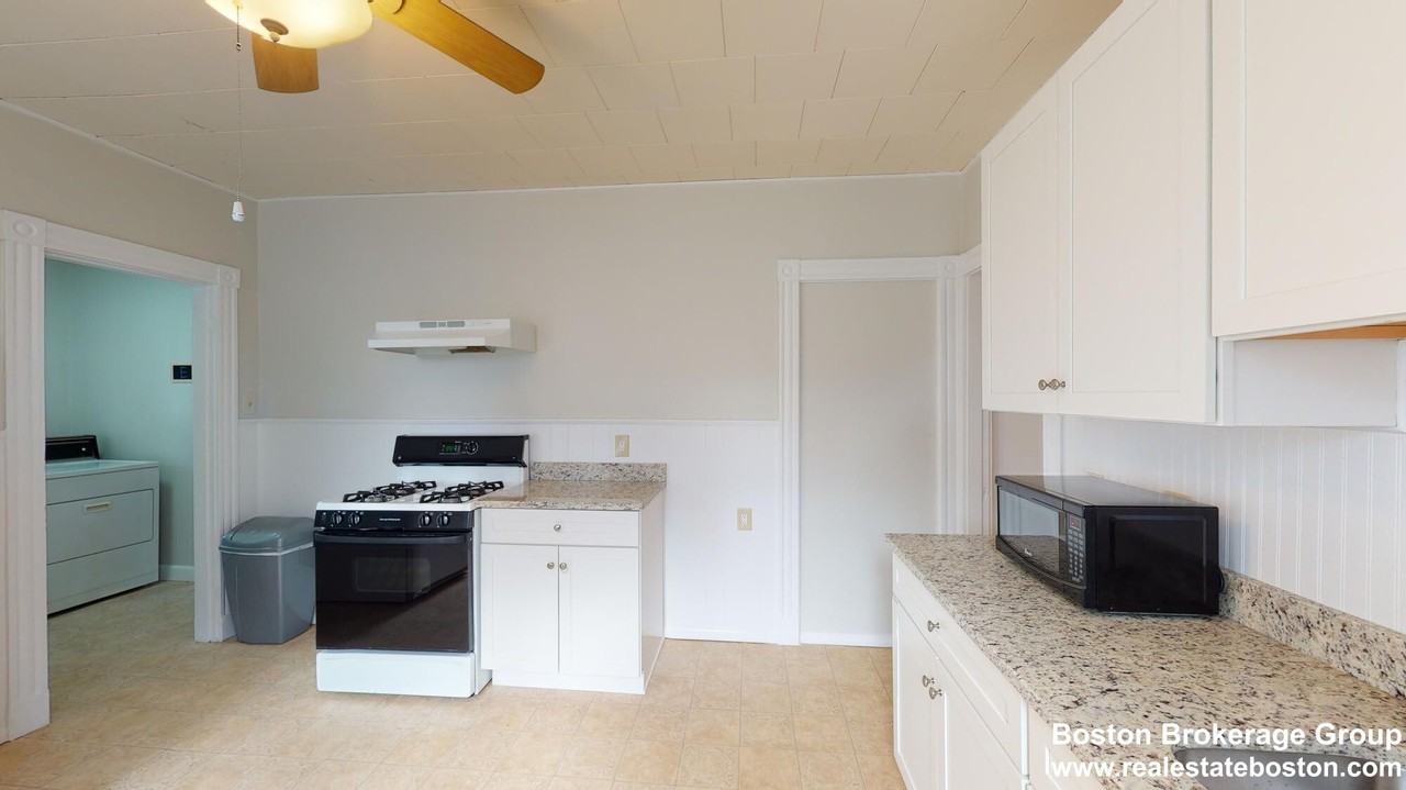 30 Roseclair St #3 - Photo 4 of 21