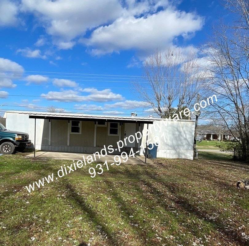 672 W Main St - Photo 2 of 15