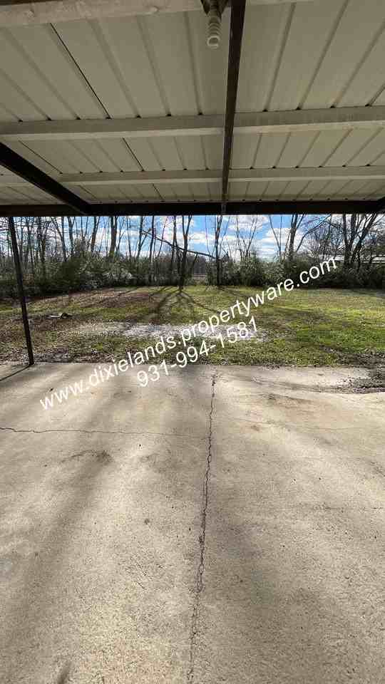 672 W Main St - Photo 3 of 15