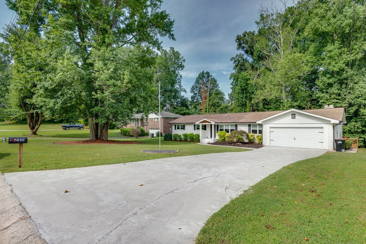 3830 White Haven Dr Se - Photo 2 of 42