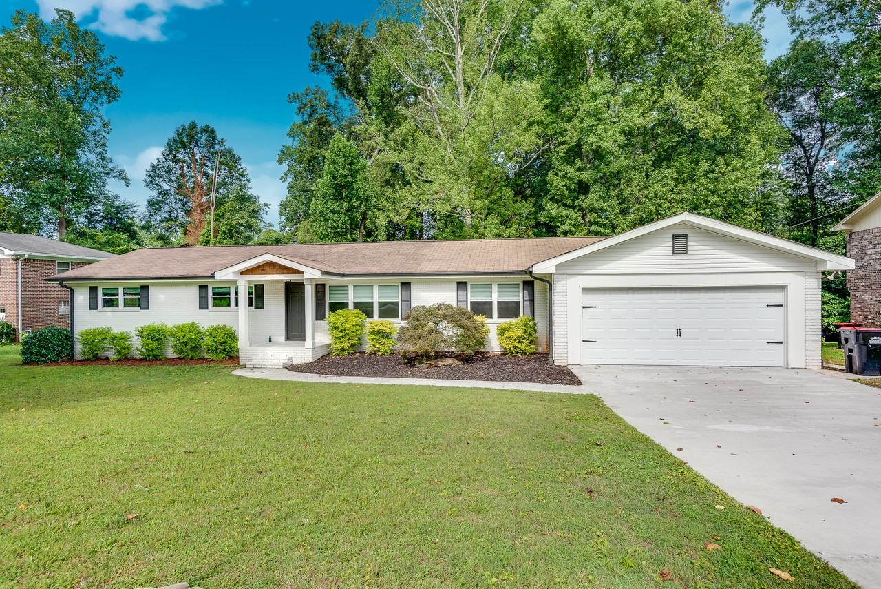 3830 White Haven Dr Se - Photo 3 of 42