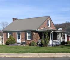 featured image of 240 E Fulton St