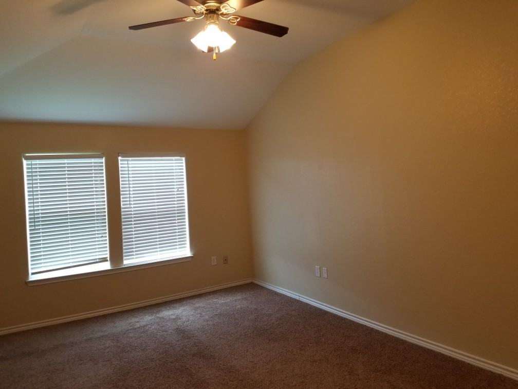 1208 Orange St - Photo 3 of 4