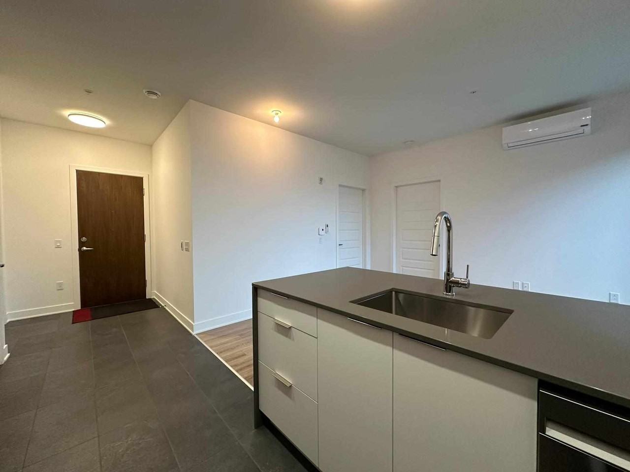 3025 Avenue des Gouverneurs #414 - Photo 3 of 20