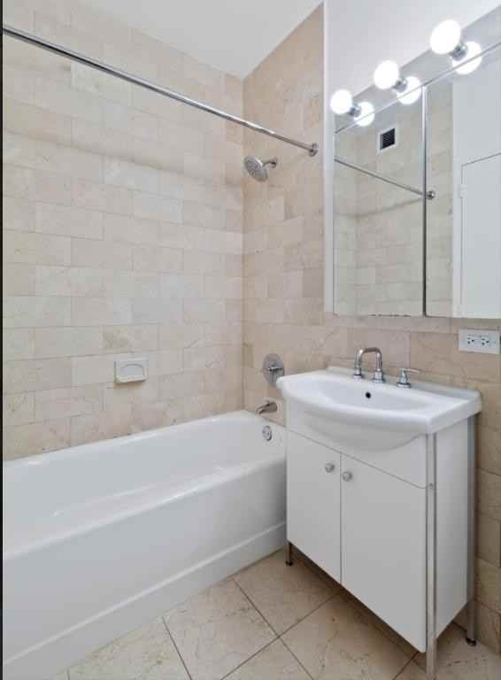 Wall St #1808 - Photo 3 of 8