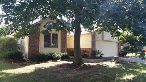 5609 SW 34th St - Photo 3 of 51