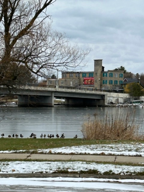 1112 23rd St - Photo 2 of 2
