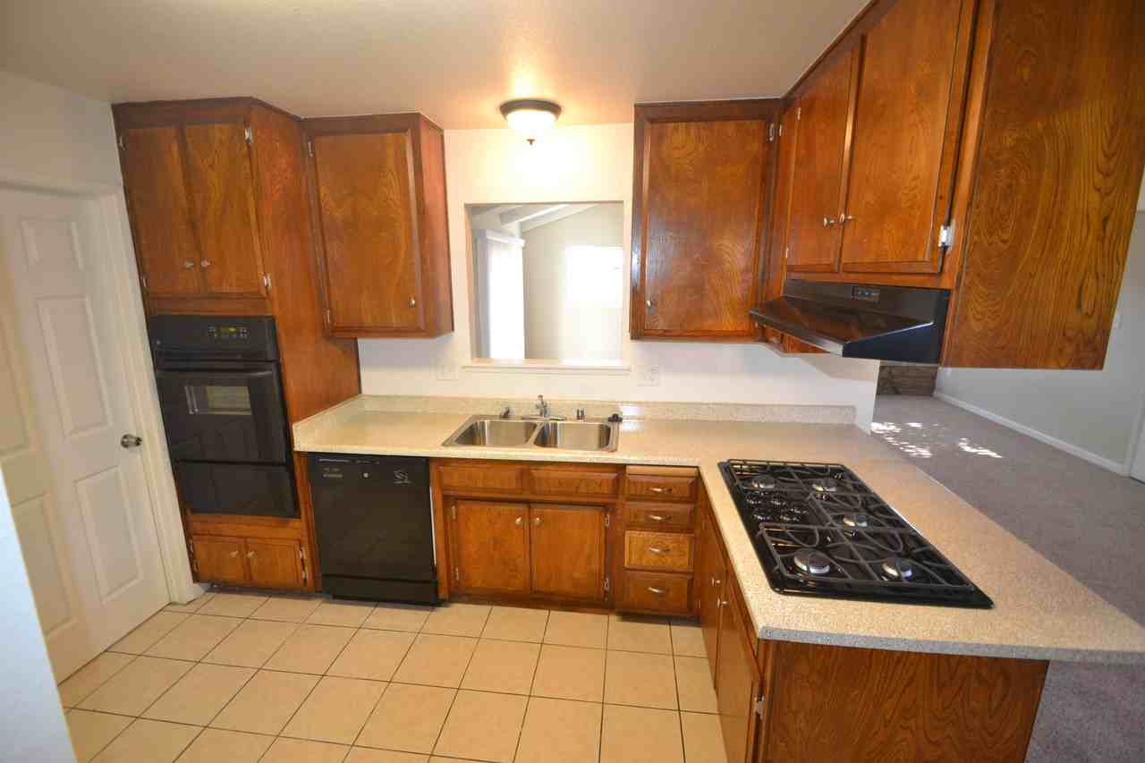 2614 Waterton Way - Photo 2 of 10