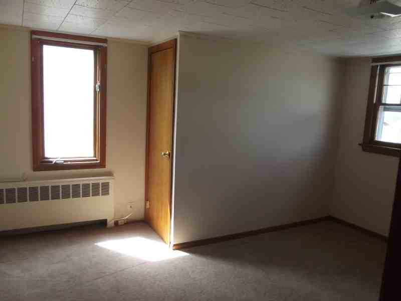 7 E 9th St #2 - Photo 2 of 6