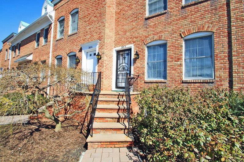 30 Elm St #30H - Photo 2 of 17