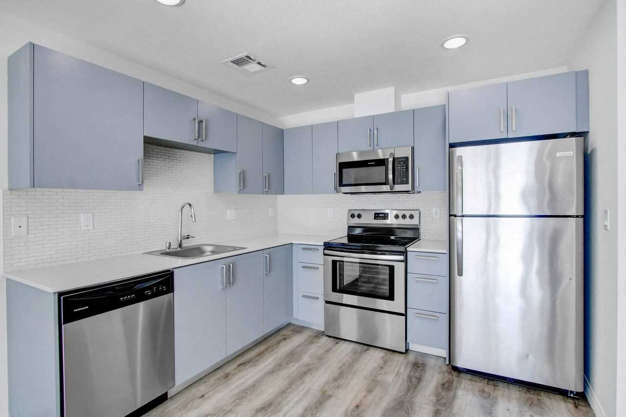 SkyLA Tower - Photo 2 of 51