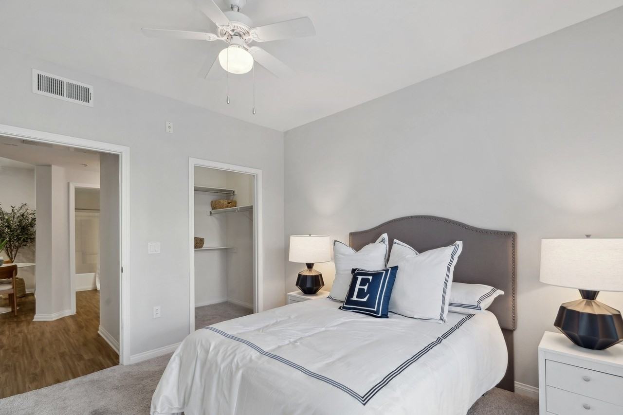 Enclave at Warner Center - Photo 5 of 21