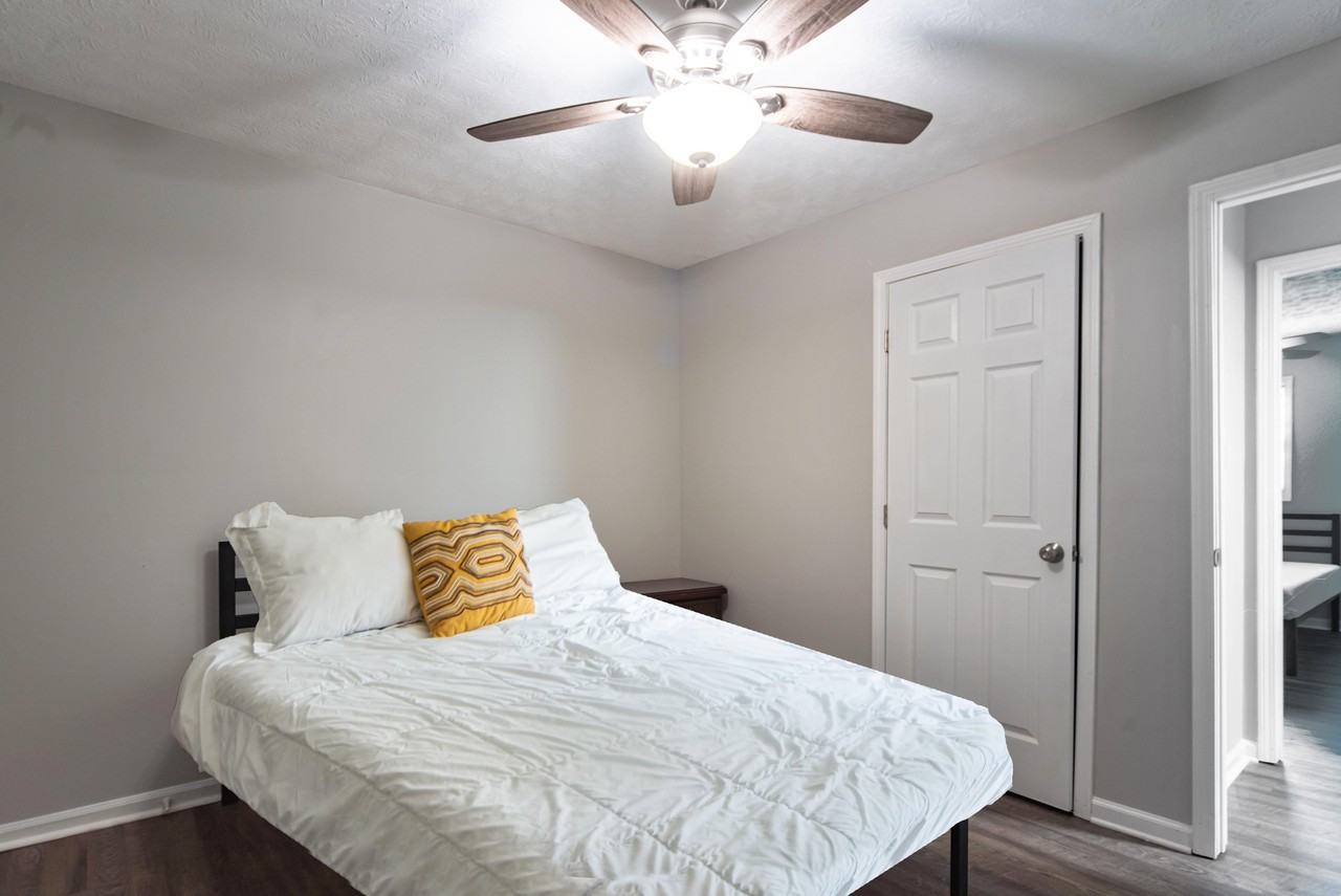 Nectarine Dr - Photo 7 of 8