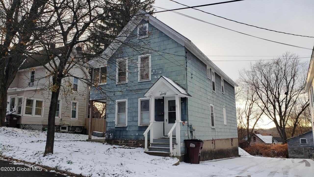 60 Montgomery St - Photo 2 of 26