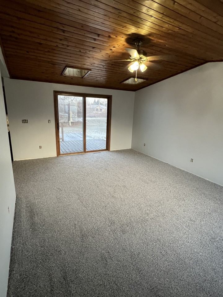 1706 Patriot Way #NA - Photo 3 of 21