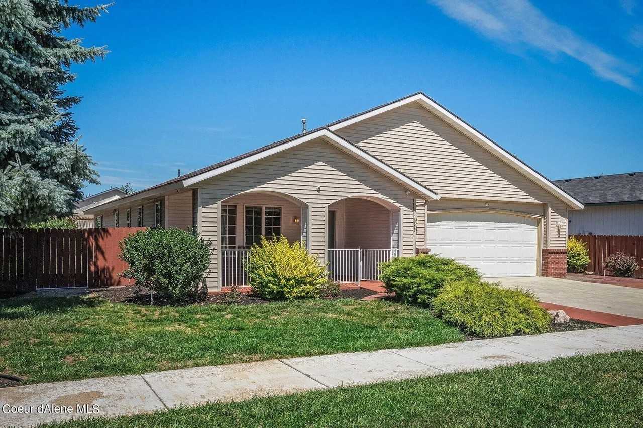 1089 W Starling Ave, Hayden, ID 83835 4 bedroom House Rental Zumper