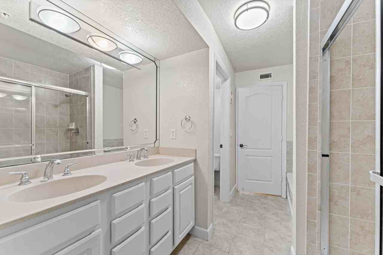 111 25th Avenue South #M14 - Photo 5 of 24