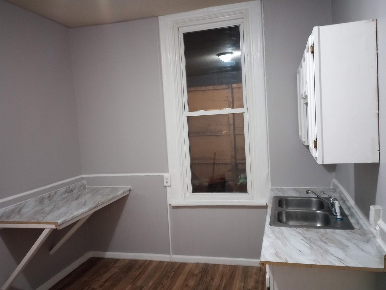 3839 Illinois Ave - Photo 3 of 14