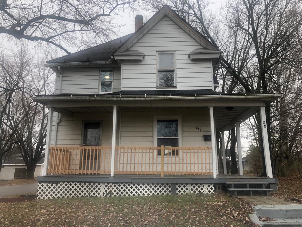 804 S 26th St - Photo 3 of 34