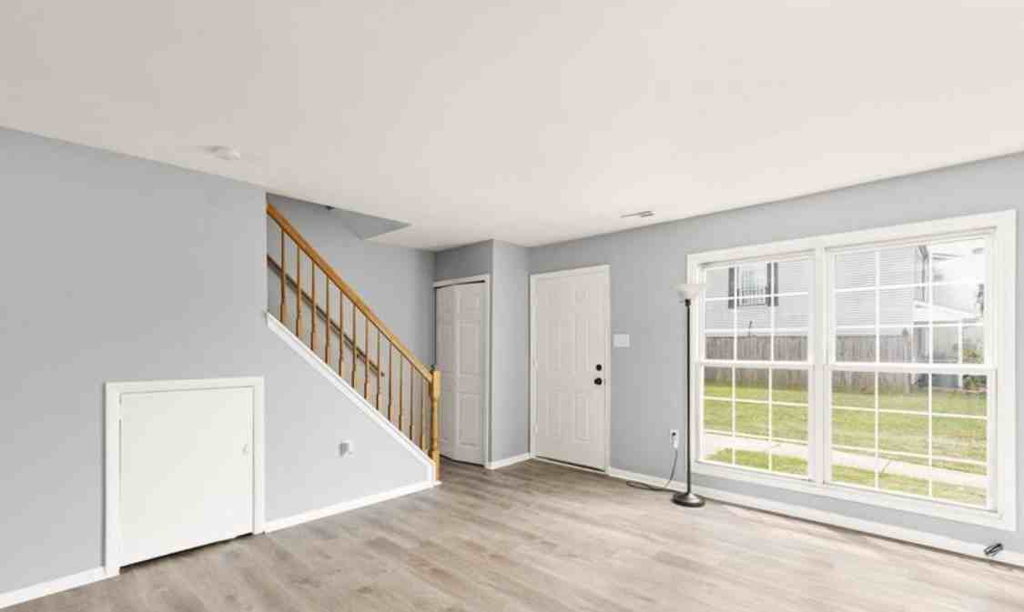 539 Daisy Dr - Photo 2 of 14