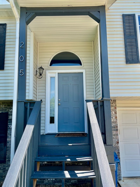 205 Blossom Vly - Photo 3 of 28