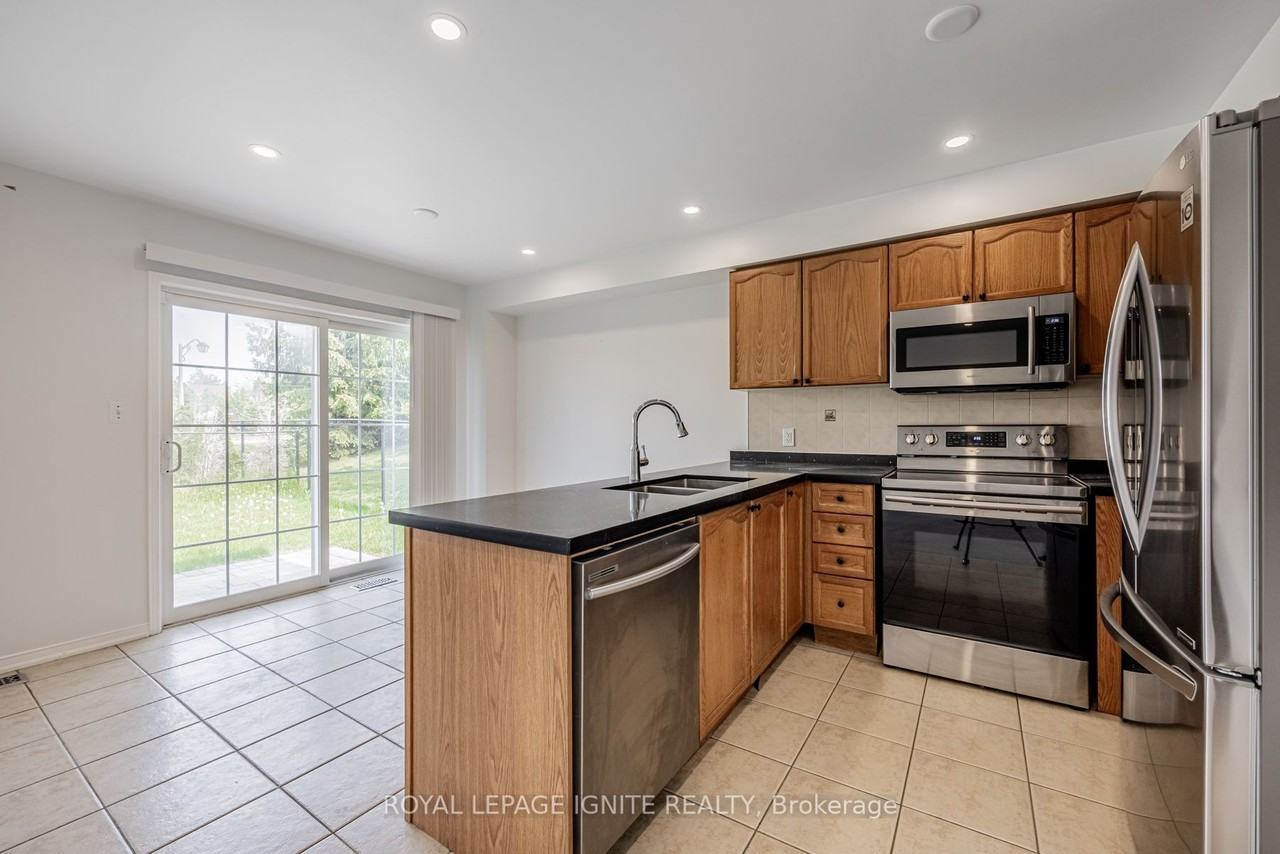 76 Tansley Crescent - Photo 2 of 18