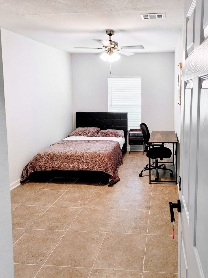 Claridge Dr - Photo 6 of 6