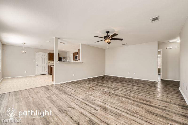 10317 Fossil Valley Dr - Photo 2 of 19