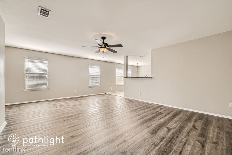 10317 Fossil Valley Dr - Photo 3 of 19