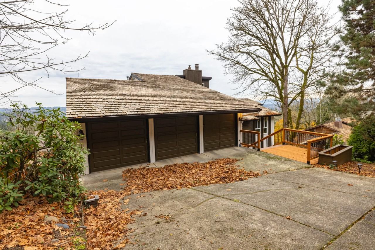 17465 Upper Cherry Ln - Photo 2 of 50