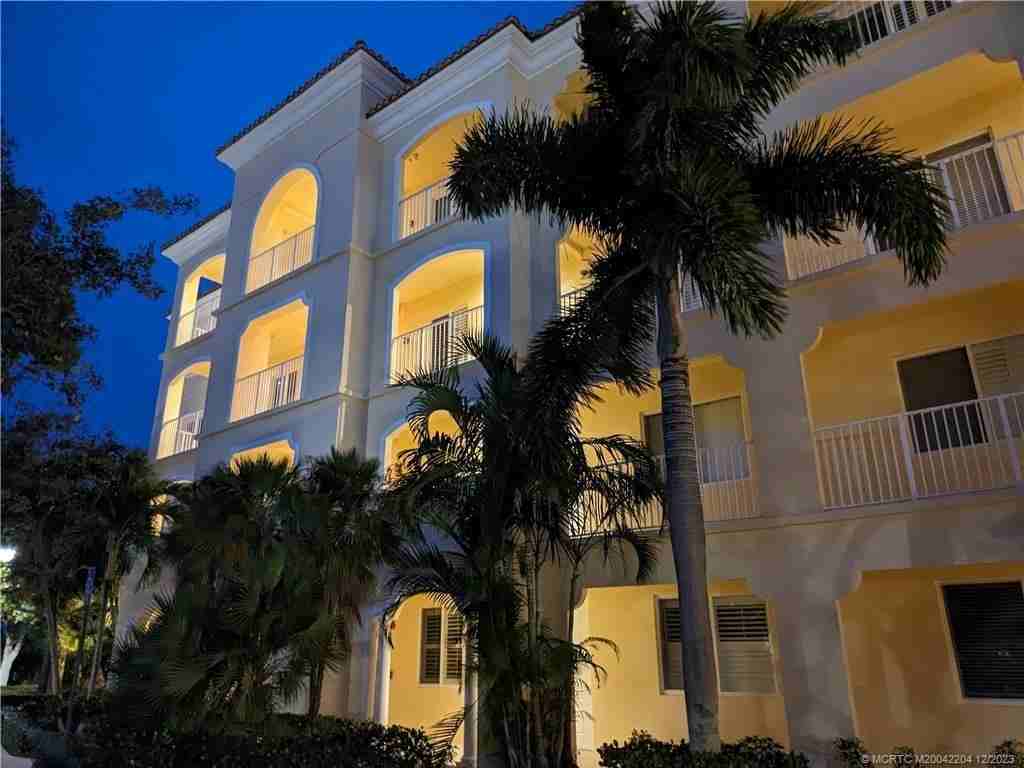 Harbour Isle Dr W PH01, Fort Pierce, FL 34949 2 Bedroom Condo for 3,900/month Zumper