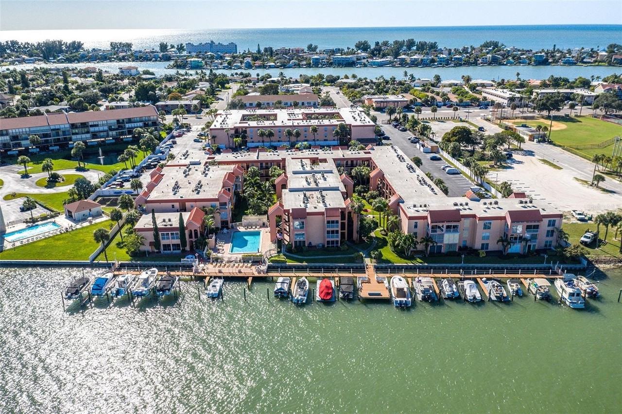 8901 Blind Pass Rd, St Pete Beach, FL 33706, USA 22 unit Rentals Zumper