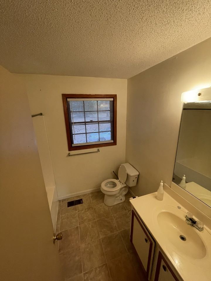 2851 Harris St #2851RIGHT - Photo 4 of 8