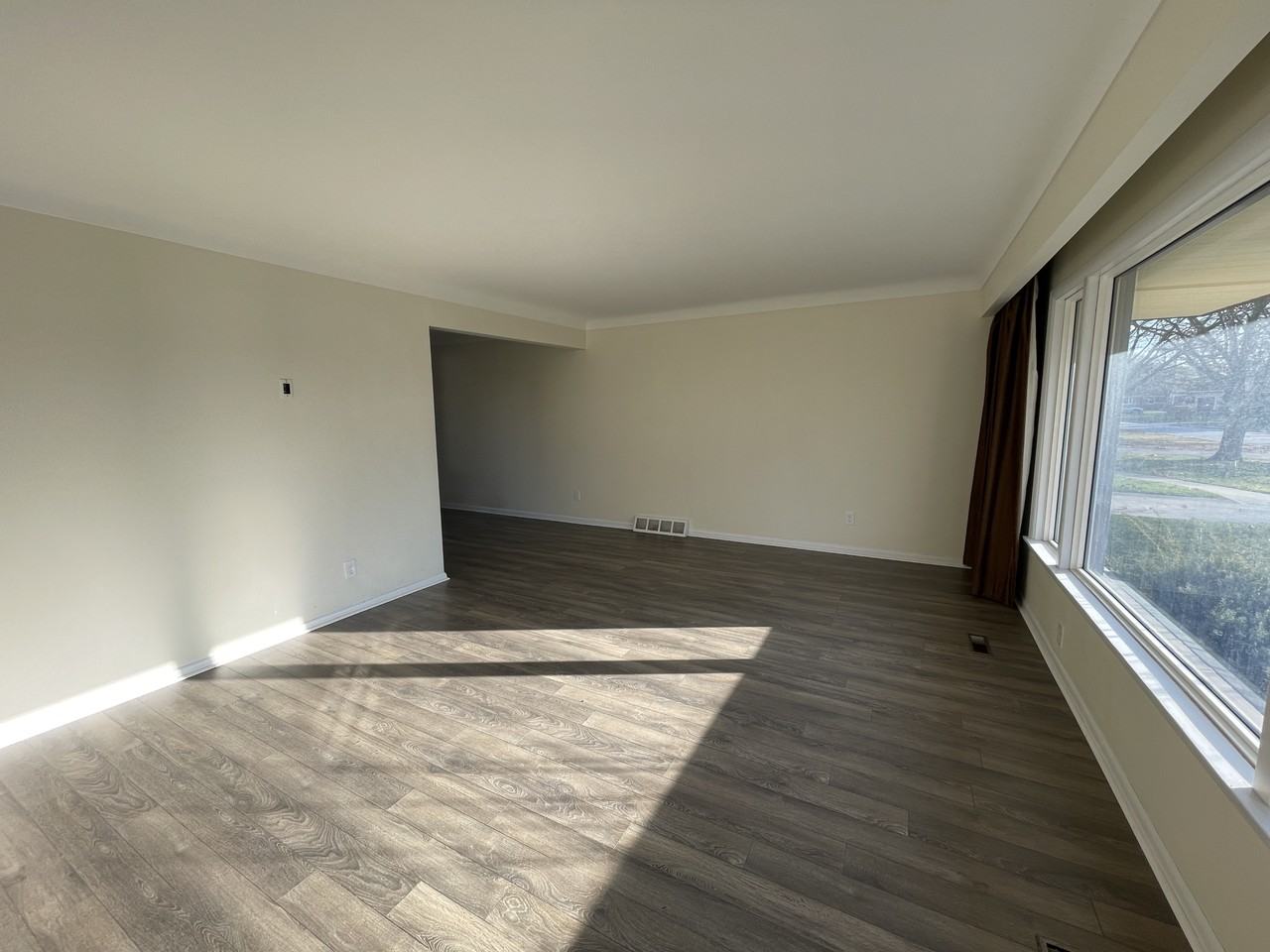 2848 Radisson Ave - Photo 3 of 50