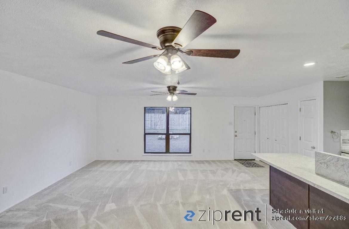 551 Hanover Dr - Photo 2 of 23