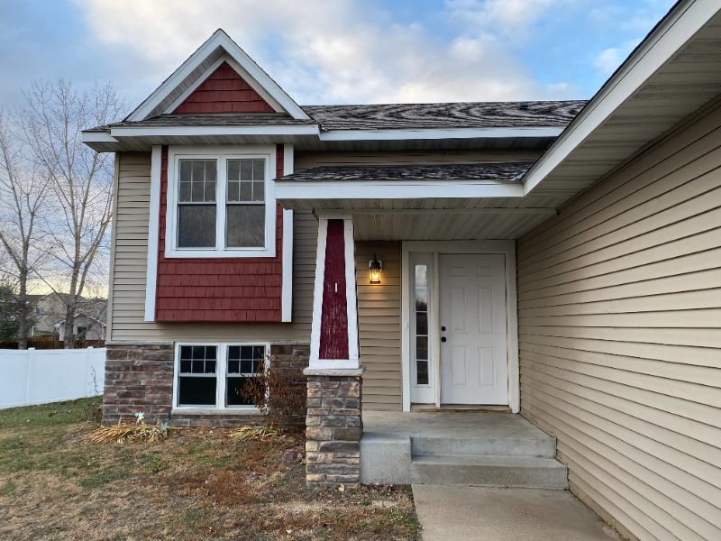 1322 Pioneer Trl Se - Photo 3 of 26