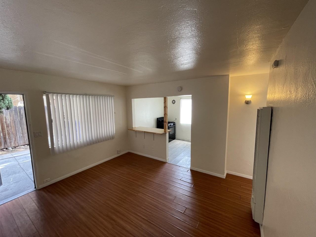 4082 48th St #4082 - Photo 3 of 31