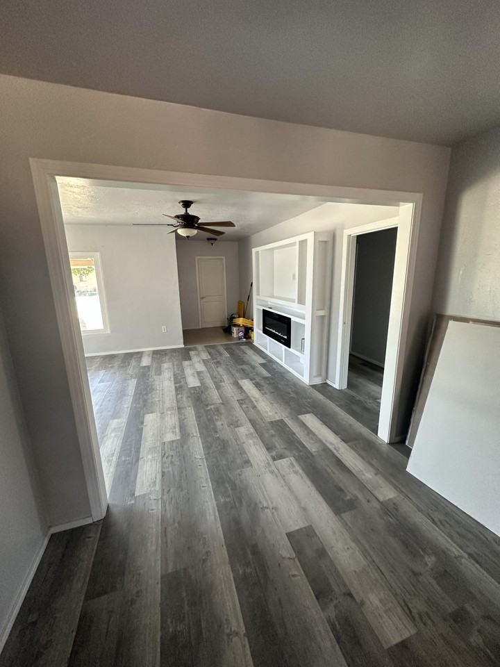 1520B Castle St #NA - Photo 3 of 3