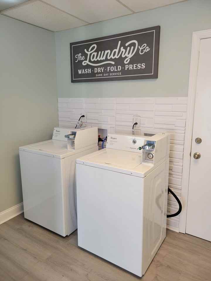 591 Pike St #F - Photo 7 of 8