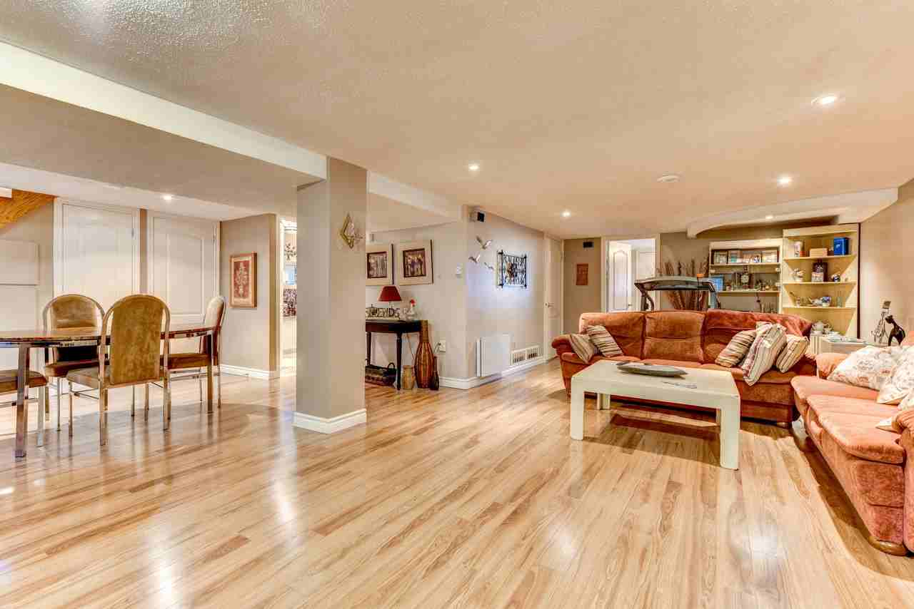 1030 Place Cléroux - Photo 3 of 17