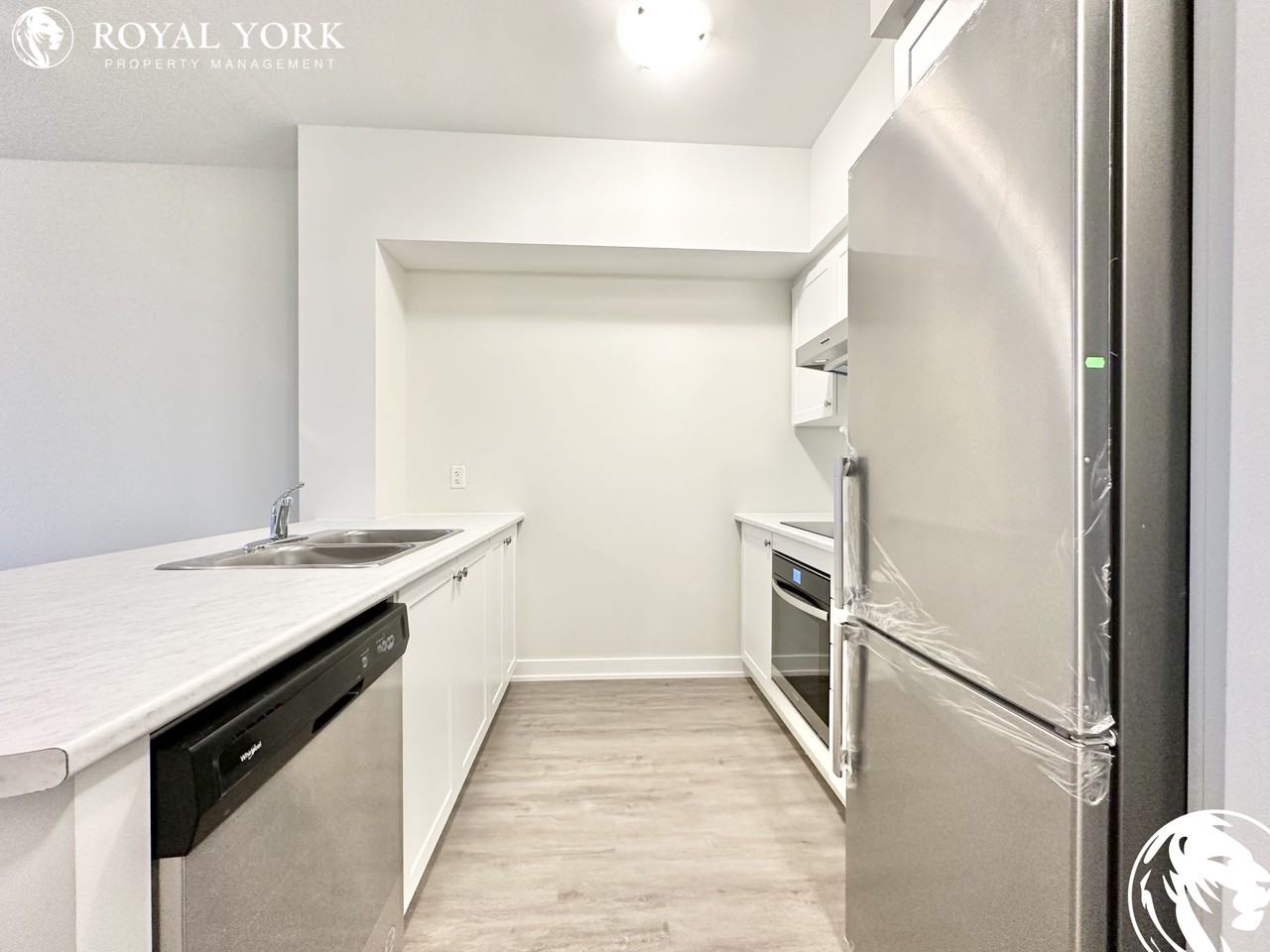 600 Como Condos #50 - Photo 3 of 25