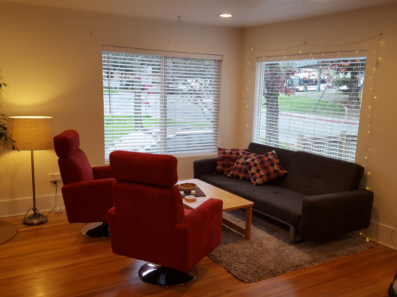 361 Johnson St - Photo 2 of 8