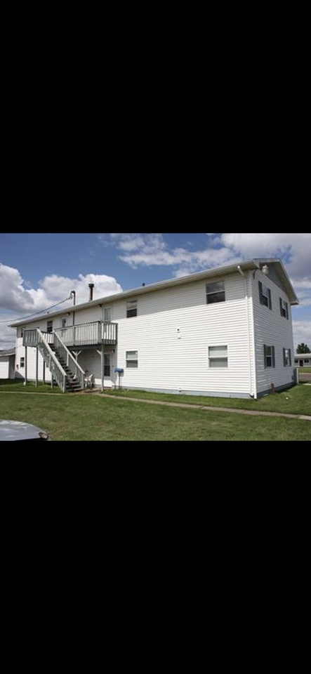1810 N 41st St #3 - Photo 2 of 4