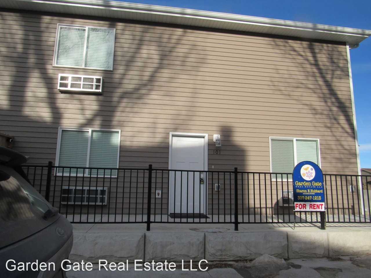 1531 Aryn Lane - Photo 2 of 15