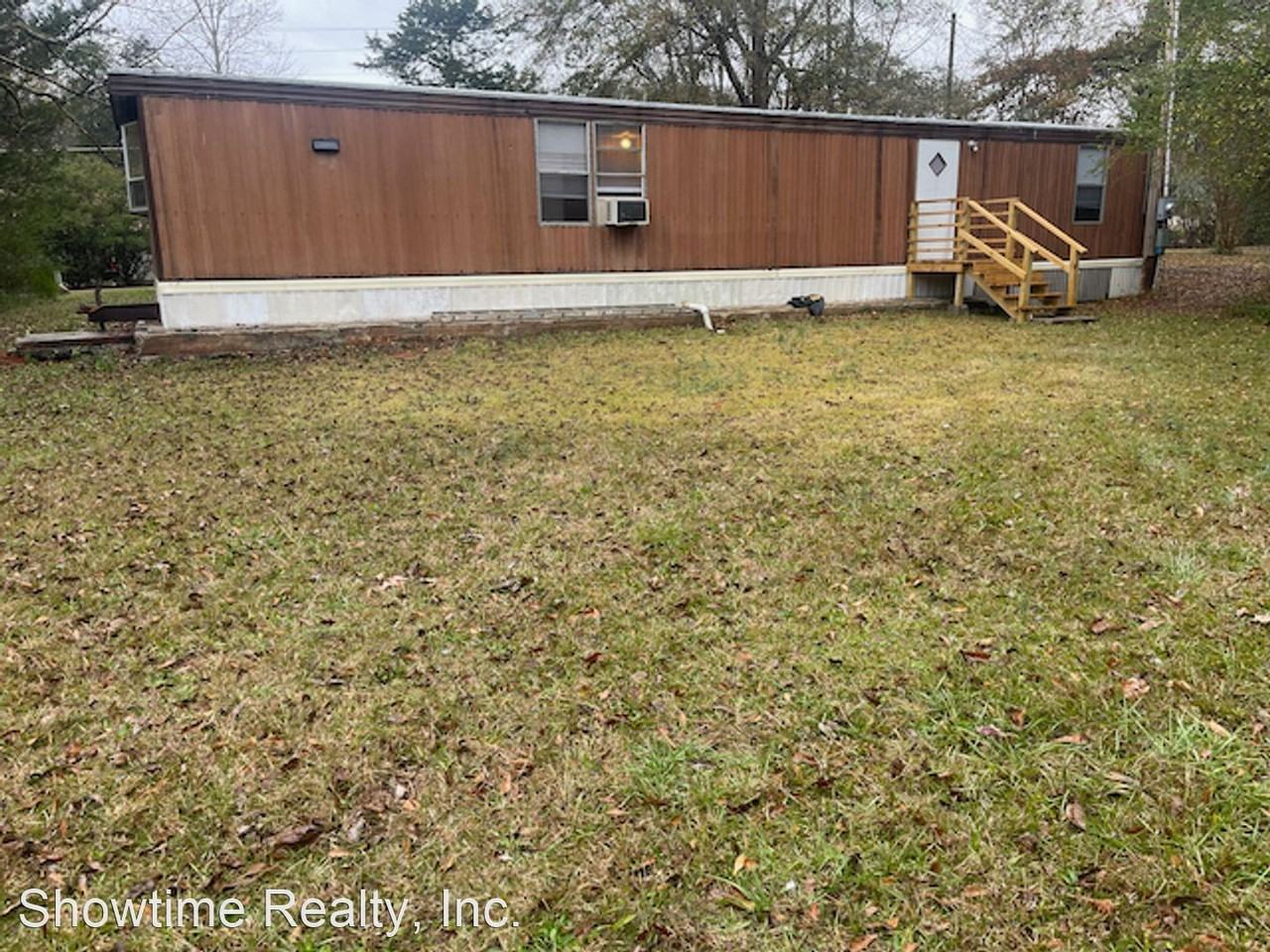 215 W C St - Photo 2 of 17