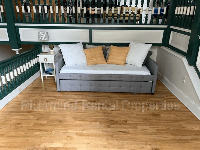 11 E Broad St #5 - Photo 2 of 21